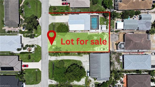 736 104th AVE N, Naples, FL 34108