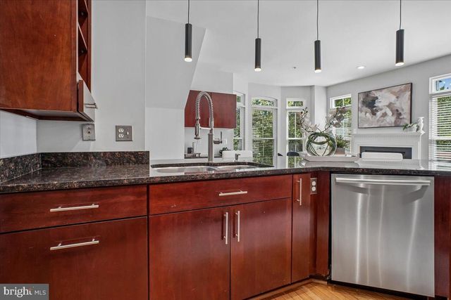 100 CAMERON STATION BLVD, Alexandria, VA 22304