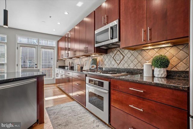 100 CAMERON STATION BLVD, Alexandria, VA 22304