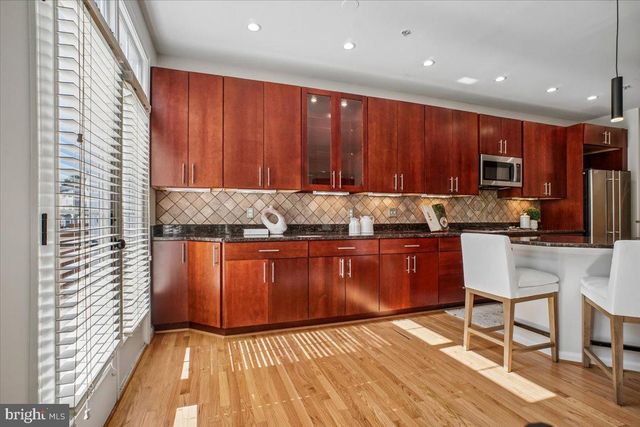 100 CAMERON STATION BLVD, Alexandria, VA 22304