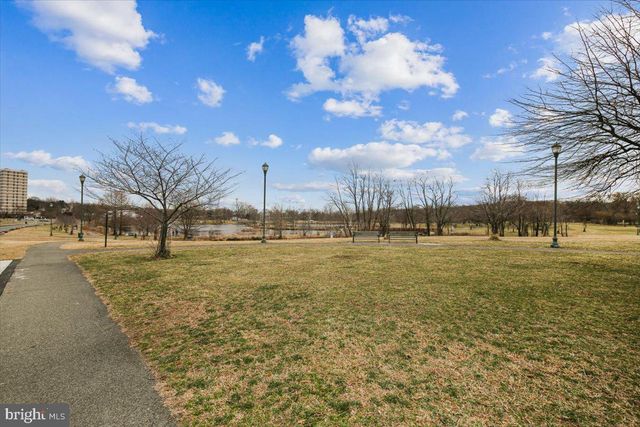 100 CAMERON STATION BLVD, Alexandria, VA 22304