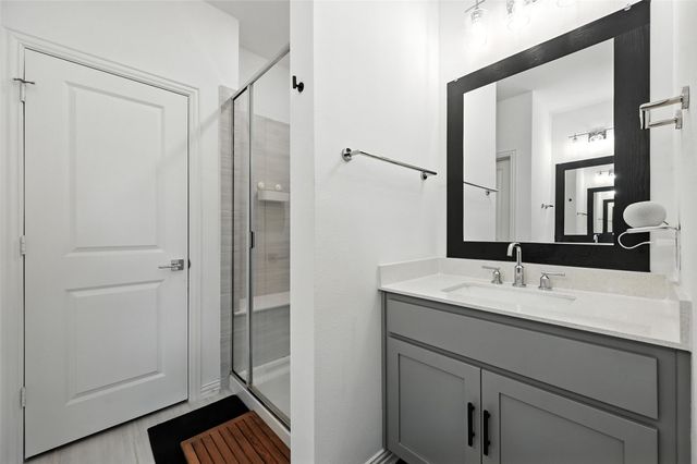 7513 Laburnam Road, Dallas, TX 75228