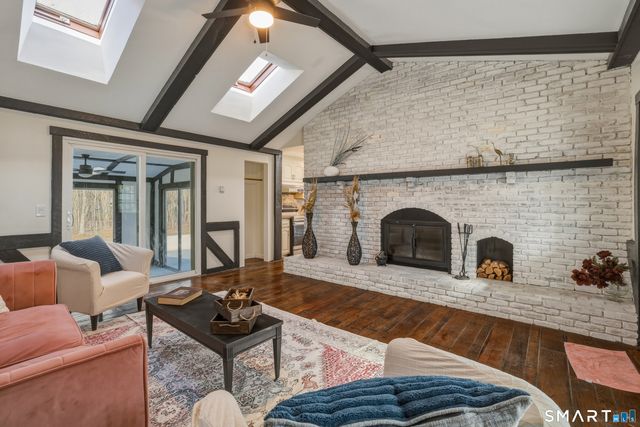 35 Hollow Brook Road, Windsor, CT 06095