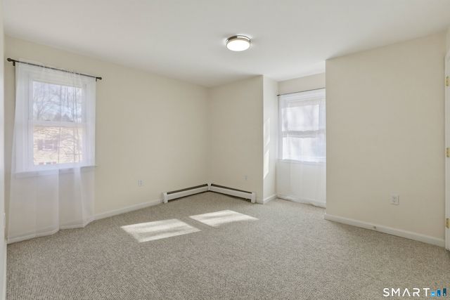 35 Hollow Brook Road, Windsor, CT 06095