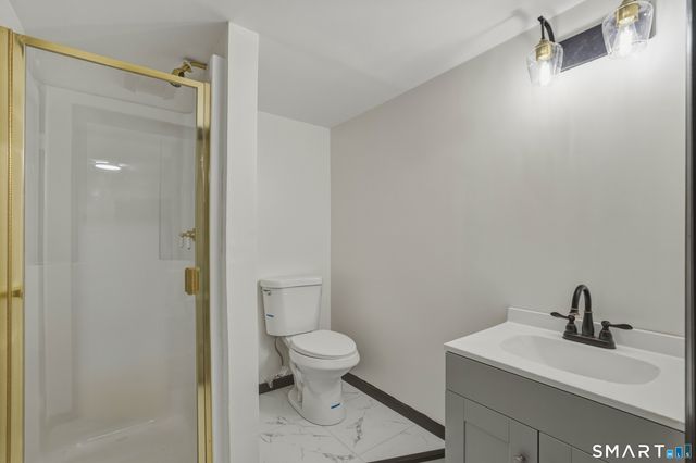 35 Hollow Brook Road, Windsor, CT 06095