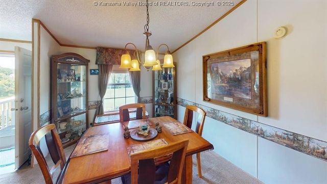 2435 US Route 60, Hurricane, WV 25526