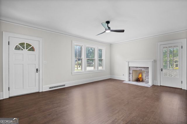 158 Jackson Street, Newnan, GA 30263