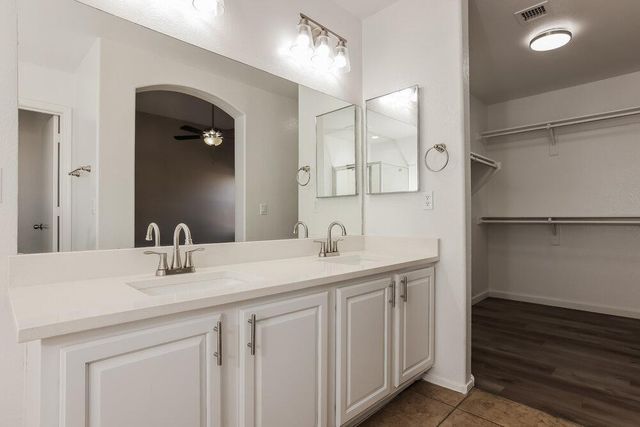 15178 W Taylor Street, Goodyear, AZ 85338