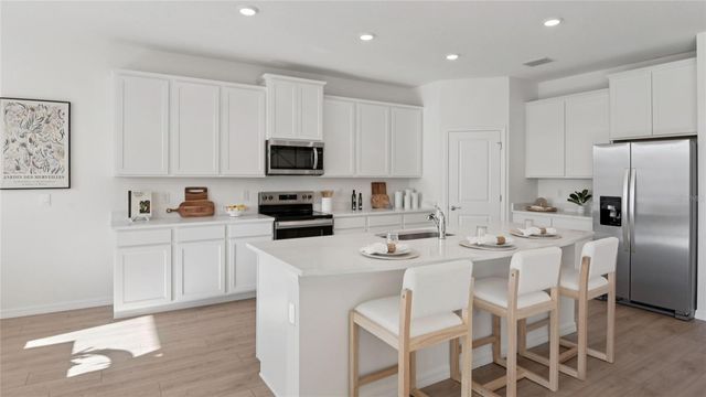 7052 SW 44TH CIRCLE, Ocala, FL 34474