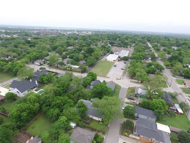 1008 Sherman Street, Mckinney, TX 75069
