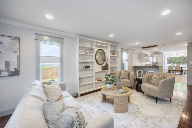 1008 Sherman Street, Mckinney, TX 75069