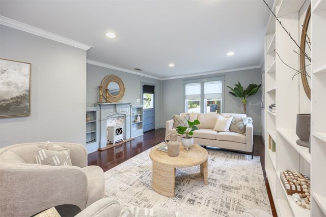 1008 Sherman Street, Mckinney, TX 75069