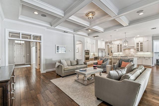 4105 W CORONA STREET, Tampa, FL 33629