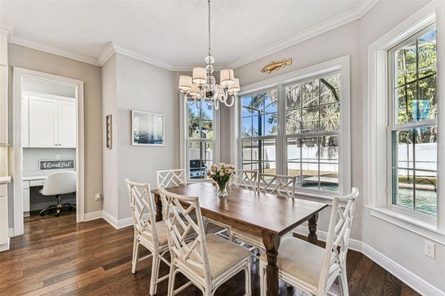 4105 W CORONA STREET, Tampa, FL 33629