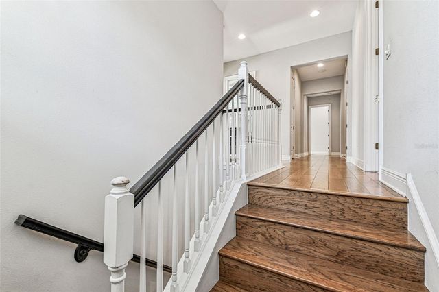 4105 W CORONA STREET, Tampa, FL 33629