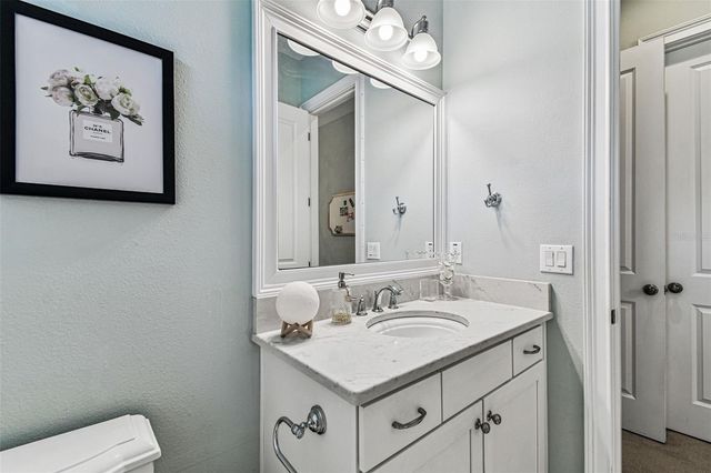 4105 W CORONA STREET, Tampa, FL 33629