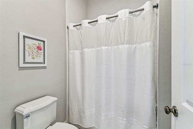 4105 W CORONA STREET, Tampa, FL 33629