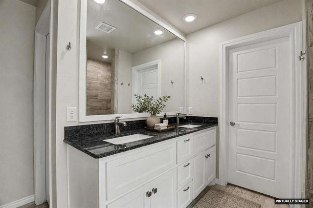 8517 Stark Street, Edmond, OK 73007