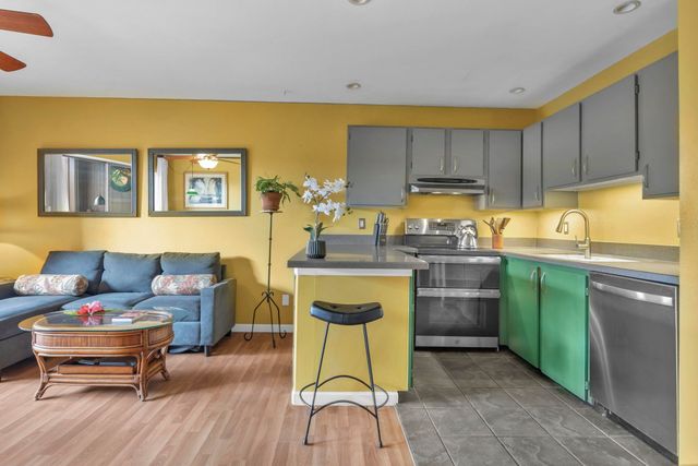 3740 Lower Honoapiilani Rd Apt C205 205, Lahaina, HI 96761