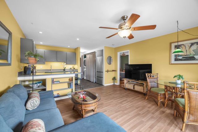 3740 Lower Honoapiilani Rd Apt C205 205, Lahaina, HI 96761