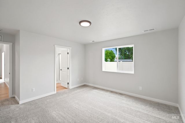 108 N Tideberry Ave, Kuna, ID 83634