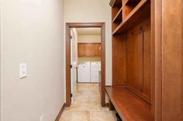 1322 Crimson Street, West Des Moines, IA 50266