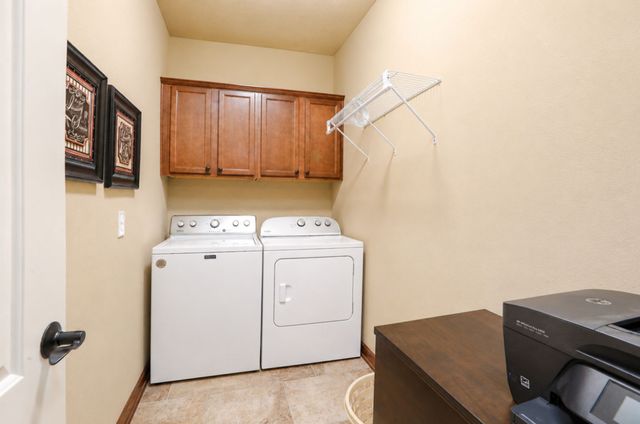 1322 Crimson Street, West Des Moines, IA 50266