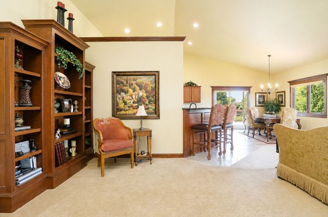1322 Crimson Street, West Des Moines, IA 50266