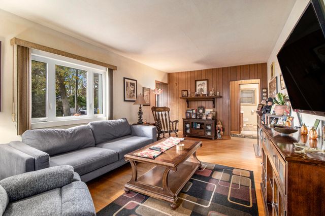 2867 Edgewood Street, Portage, IN 46368