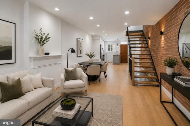 104 W HEATH ST, Baltimore, MD 21230