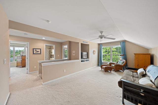 2656 Legacy Ridge, Florence, KY 41042