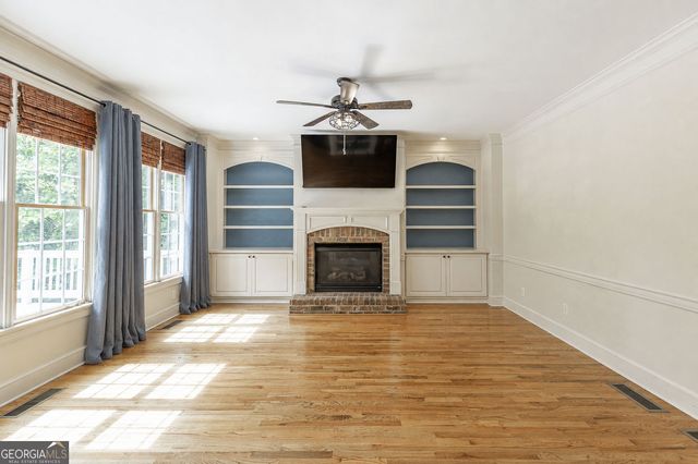 5827 Grand Reunion Drive, Hoschton, GA 30548
