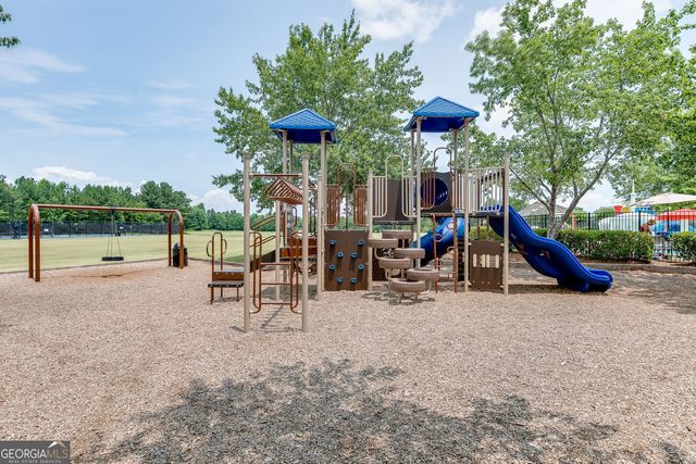 5827 Grand Reunion Drive, Hoschton, GA 30548