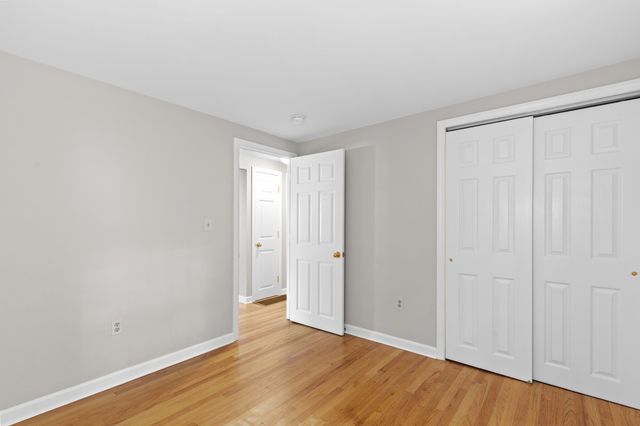 64 Alden St, Plymouth, MA 02360