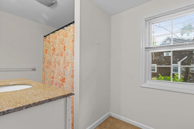64 Alden St, Plymouth, MA 02360