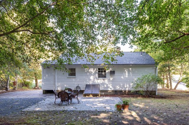 64 Alden St, Plymouth, MA 02360