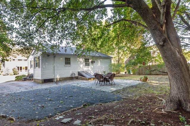 64 Alden St, Plymouth, MA 02360