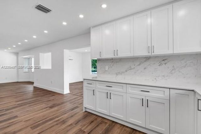 13770 SW 192nd Street, Miami, FL 33177