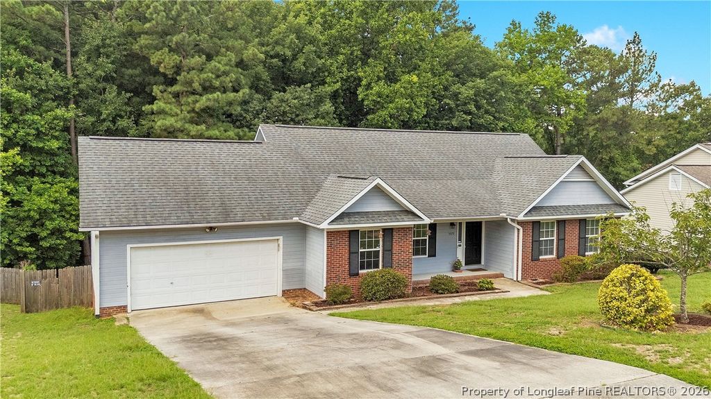 5579 Linkwood Drive, Fayetteville, NC 28311 — photo 2