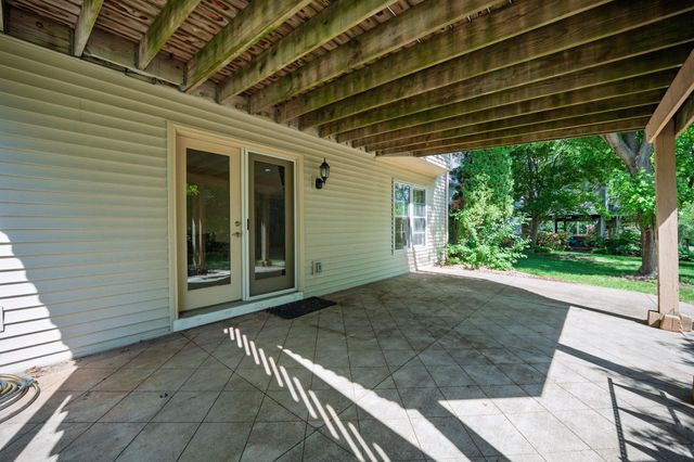 12640 Edinborough Circle, Apple Valley, MN 55124