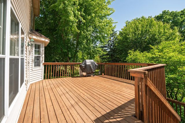 12640 Edinborough Circle, Apple Valley, MN 55124