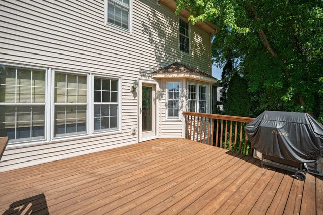 12640 Edinborough Circle, Apple Valley, MN 55124