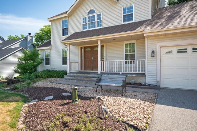 12640 Edinborough Circle, Apple Valley, MN 55124