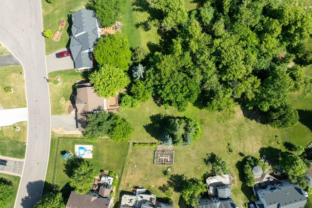 12640 Edinborough Circle, Apple Valley, MN 55124