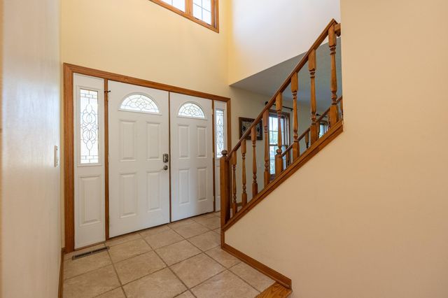 12640 Edinborough Circle, Apple Valley, MN 55124