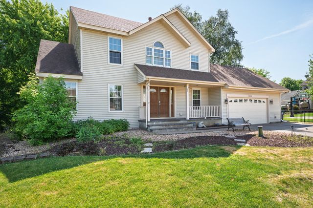 12640 Edinborough Circle, Apple Valley, MN 55124