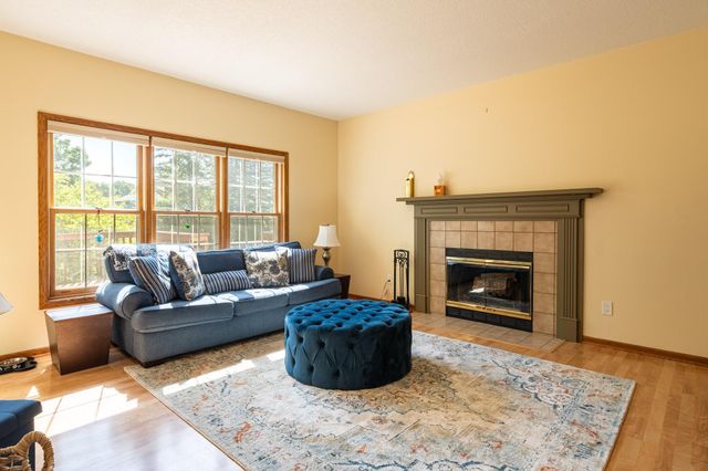12640 Edinborough Circle, Apple Valley, MN 55124