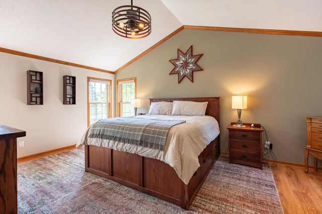 12640 Edinborough Circle, Apple Valley, MN 55124