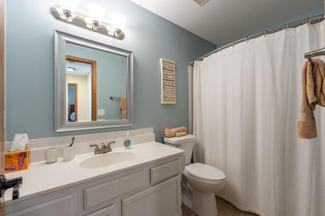 12640 Edinborough Circle, Apple Valley, MN 55124