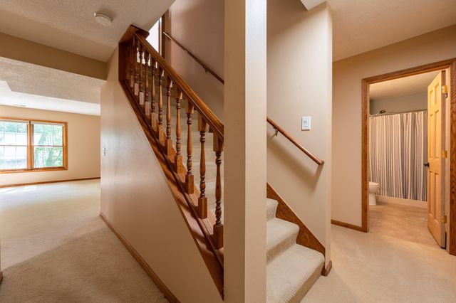 12640 Edinborough Circle, Apple Valley, MN 55124